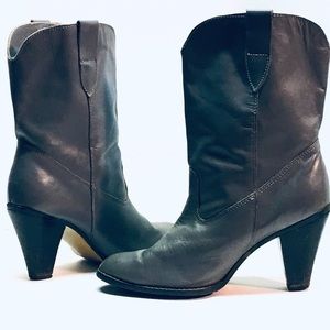 Vintage SEXY Leather Western Style Women's 8 w/ Braided Trim - 3½” Heel Boots